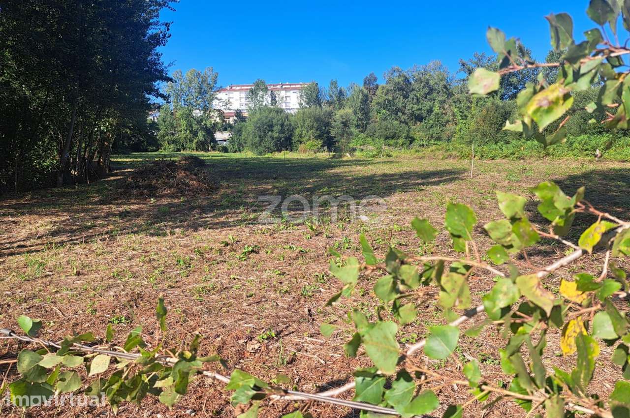 Terreno rustico Loureira, Vila Verde - Grande imagem: 3/4