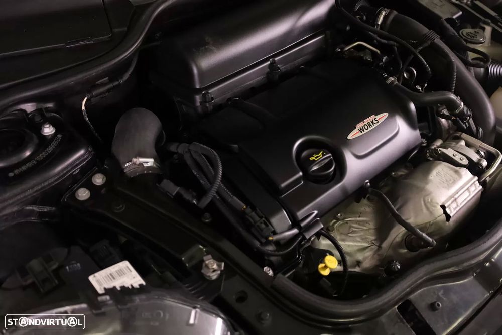 MINI Cabrio John Cooper Works Auto - 9