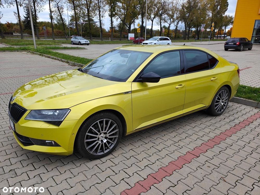 Skoda Superb 2.0 TDI 4x4 Sportline DSG - 8