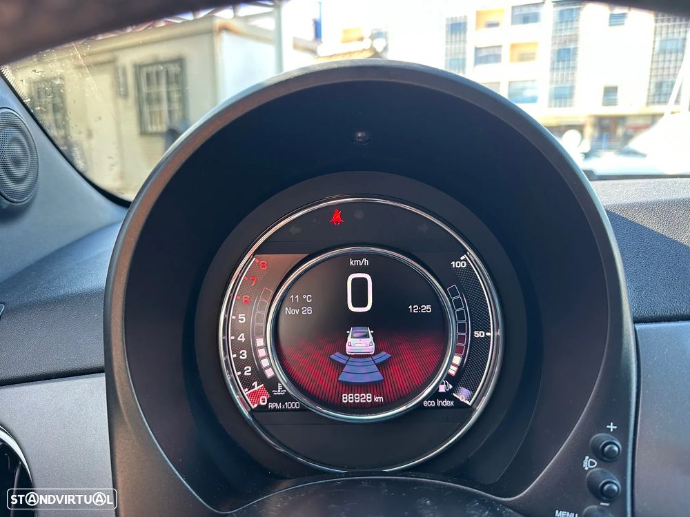 Fiat 500C 1.0 Hybrid Sport - 10