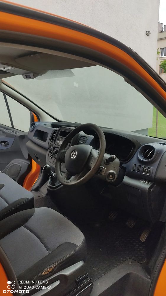 Opel Vivaro - 6