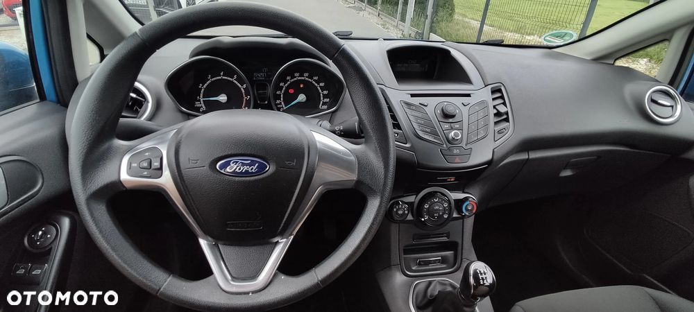 Ford Fiesta 1.25 Ambiente EU5 - 13