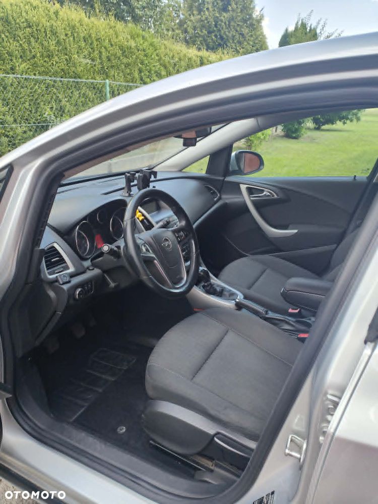 Opel Astra - 14