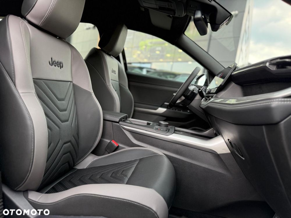 Jeep Compass 1.2 T3 mHEV Summit FWD DCT - 7