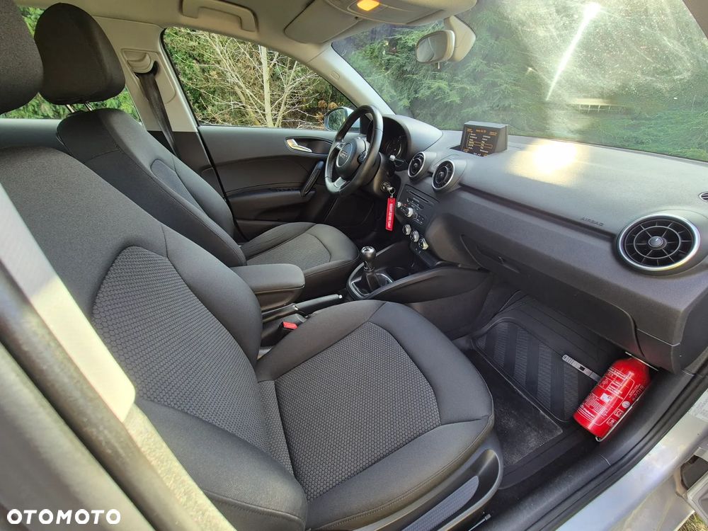 Audi A1 Sportback 1.6 TDI Ambition - 10