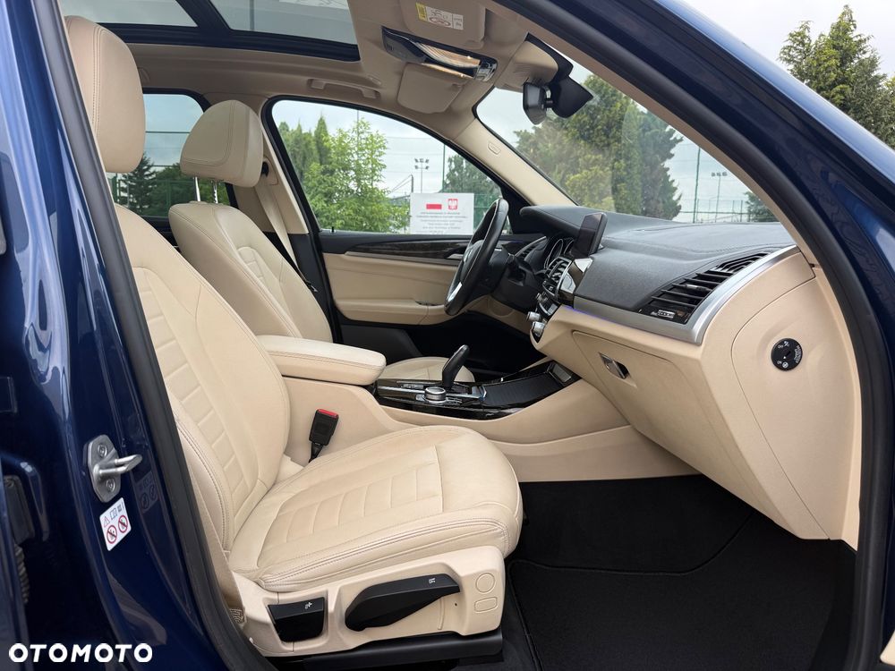 BMW X3 xDrive20d Luxury Line sport - 23