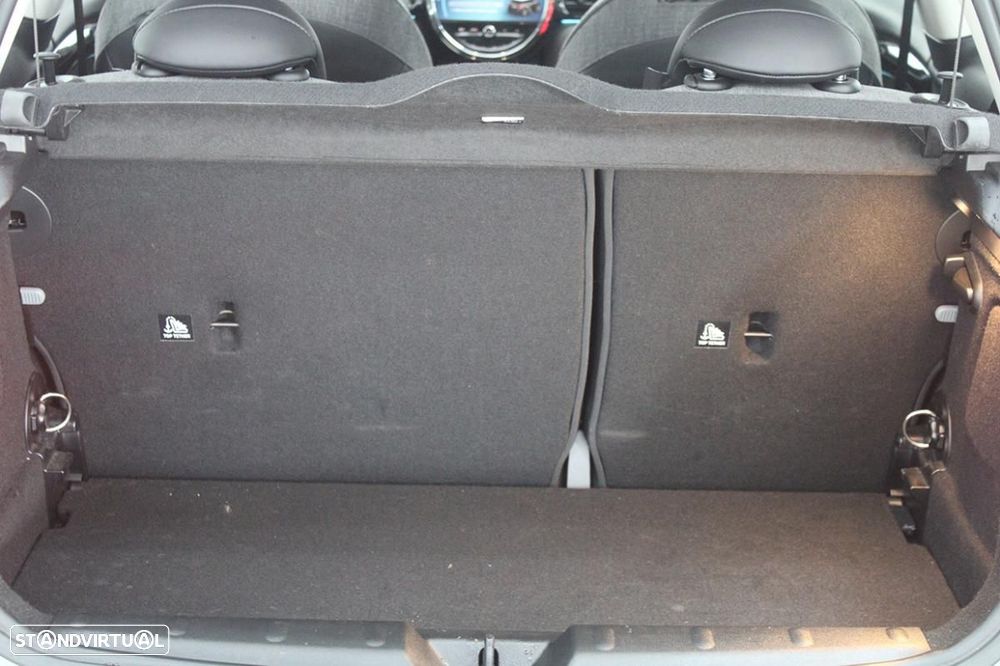 MINI 3 Portas Cooper SE Premium Yours - 8