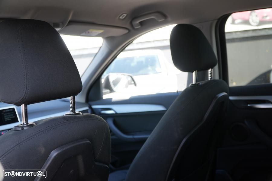 BMW X1 16 d sDrive Advantage Auto - 23