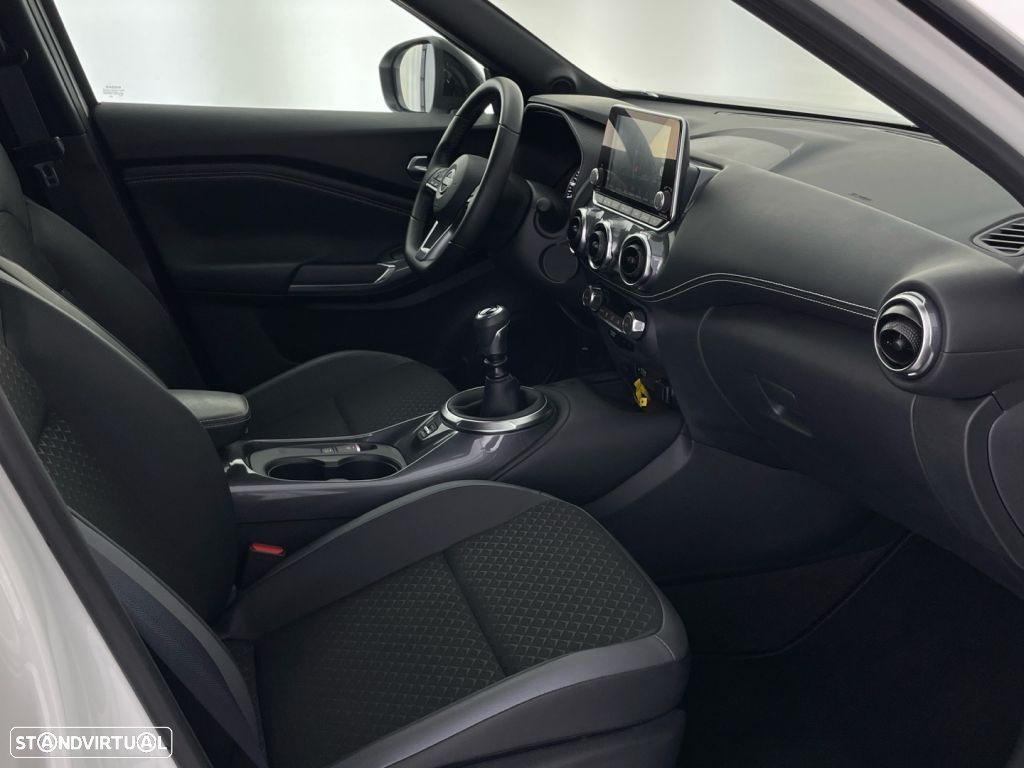 Nissan Juke 1.0 DIG-T N-Connecta - 23