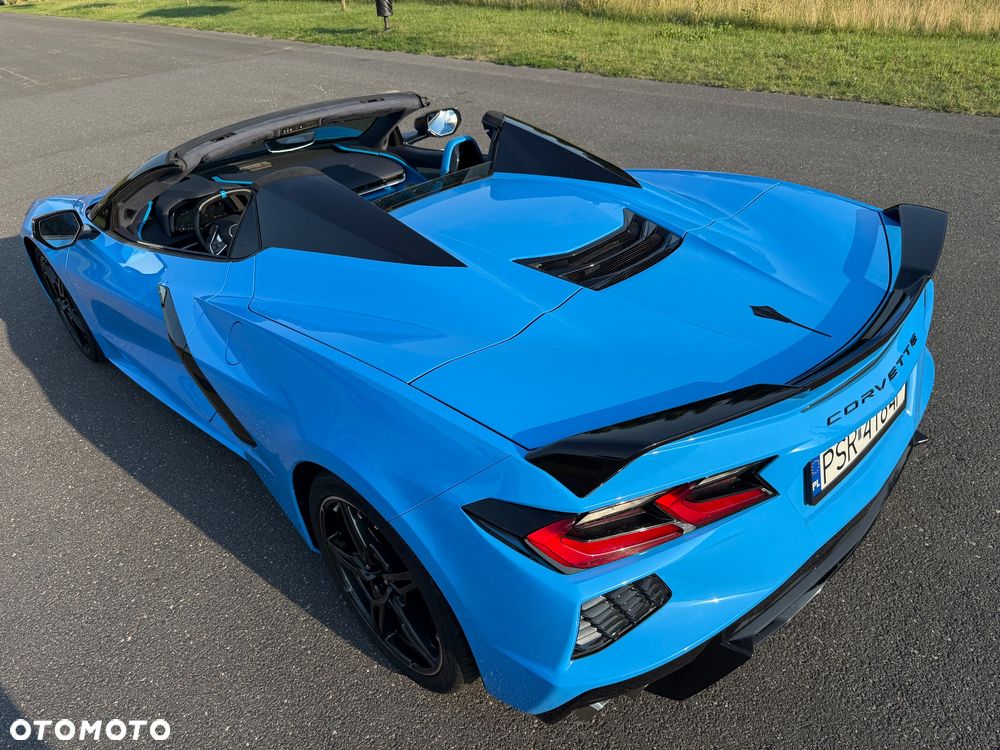 Chevrolet Corvette - 11