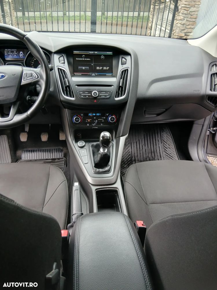 Ford Focus 1.5 TDCi DPF Start-Stopp-System Titanium - 3
