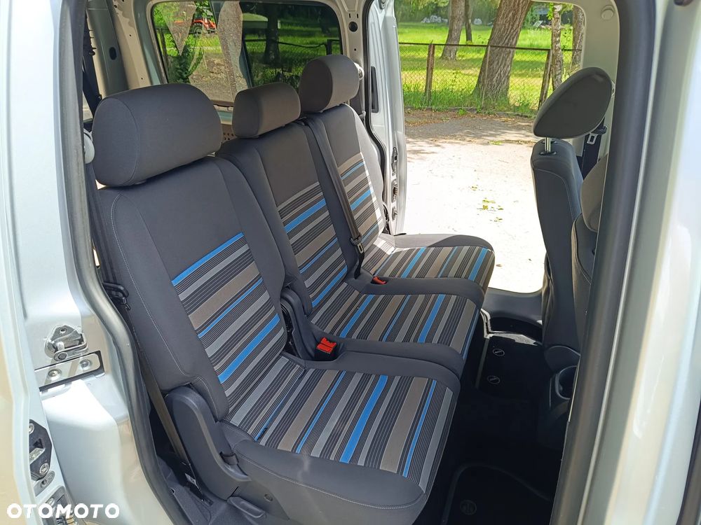 Volkswagen Caddy Maxi Trendline DSG - 18