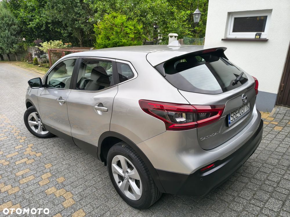 Nissan Qashqai - 12