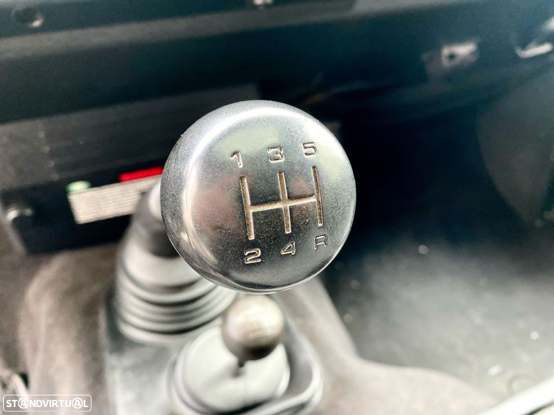 Land Rover Defender 110 2.5 TD5 Metal Top - 31