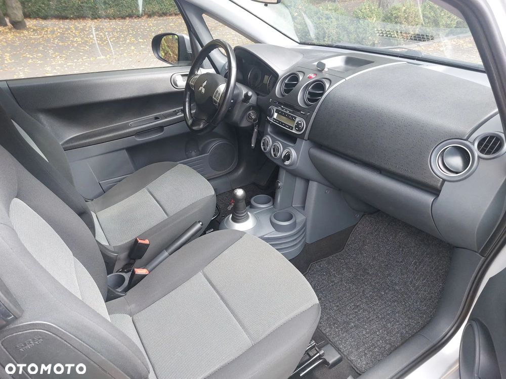 Mitsubishi Colt CZ3 1.3 Automatik Invite - 8