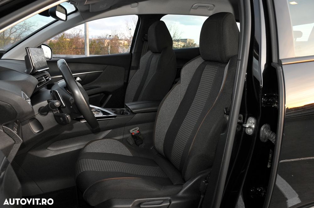 Peugeot 3008 PureTech 130 Stop & Start GPF EAT8 Active Pack - 11