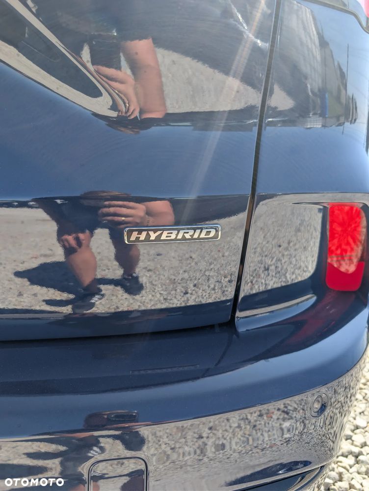 Ford Kuga 2.5 Duratec FHEV ST-LINE - 17