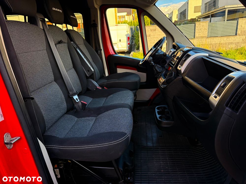 Fiat Ducato brygadówka 6 miejsc - 29