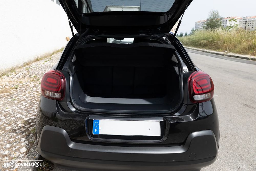 Citroën C3 1.2 PureTech Shine - 4
