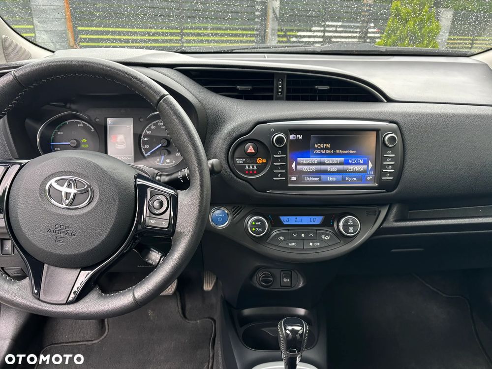 Toyota Yaris 1.5 VVT-i Style Selection - 14