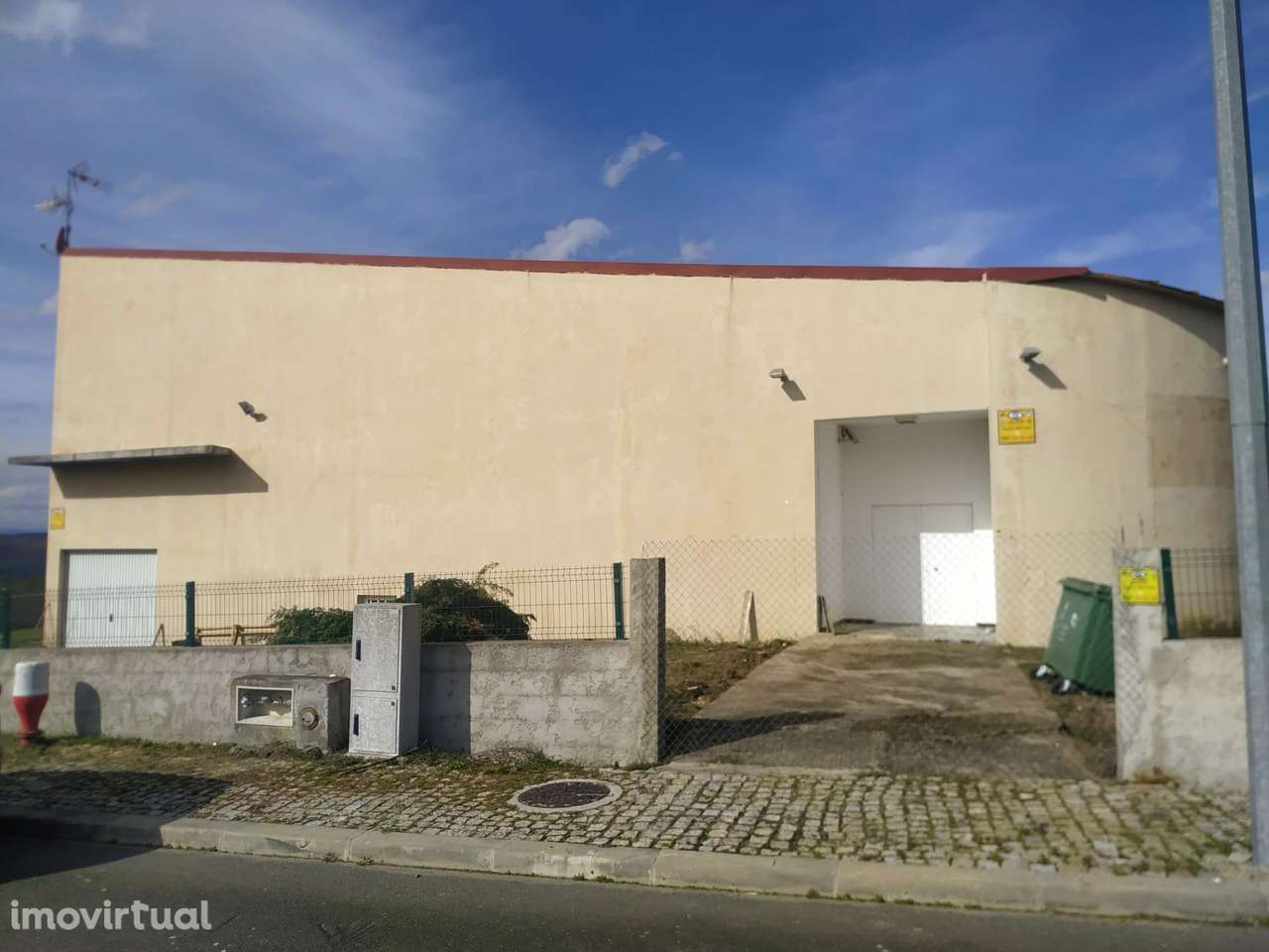 Espaço Comercial, zona industrial de Vimioso - Grande imagem: 2/26