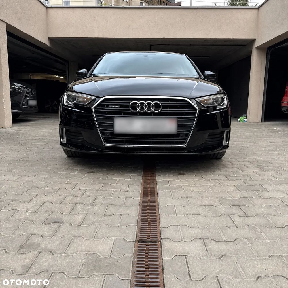 Audi A3 Sportback - 2