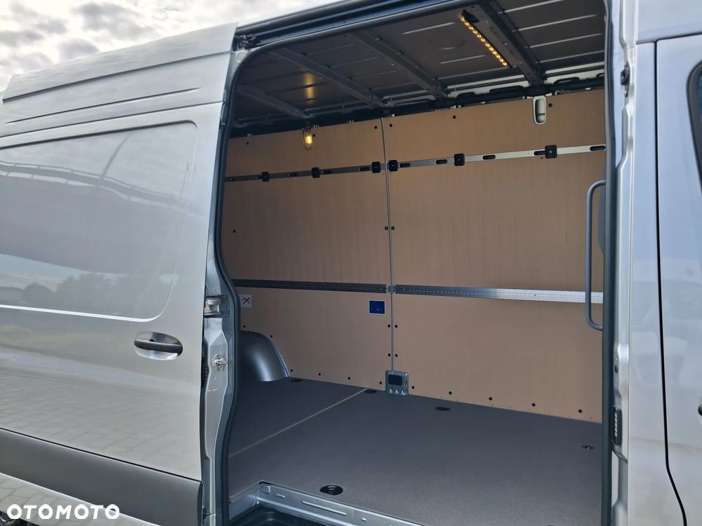 Mercedes-Benz Sprinter 317 CDI - 13
