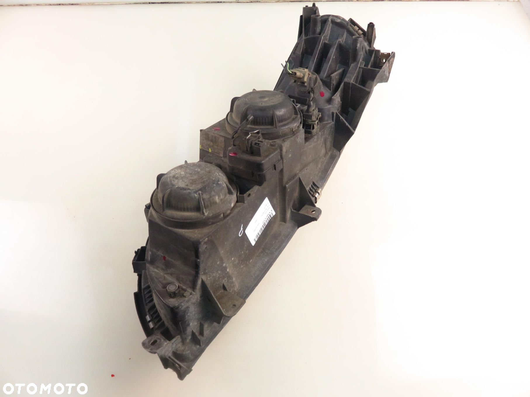 LAMPA PRAWA PRZEDNIA VOLVO S60 I (384) 8620687 - 2