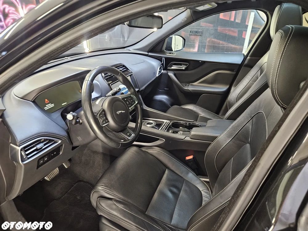 Jaguar F-Pace 35t AWD Prestige - 26