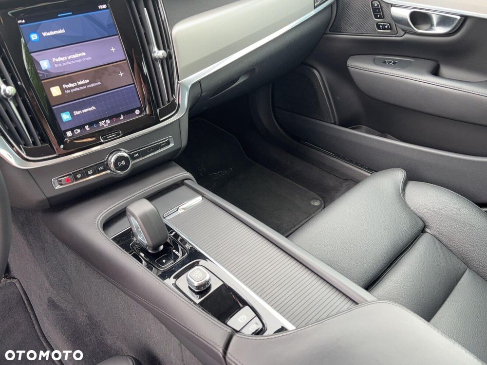 Volvo S90 - 14