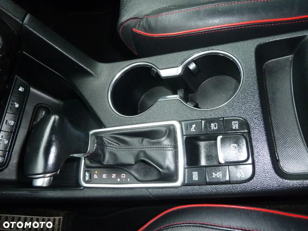 Kia Sportage 1.6 T-GDI AWD DCT GT LINE - 10