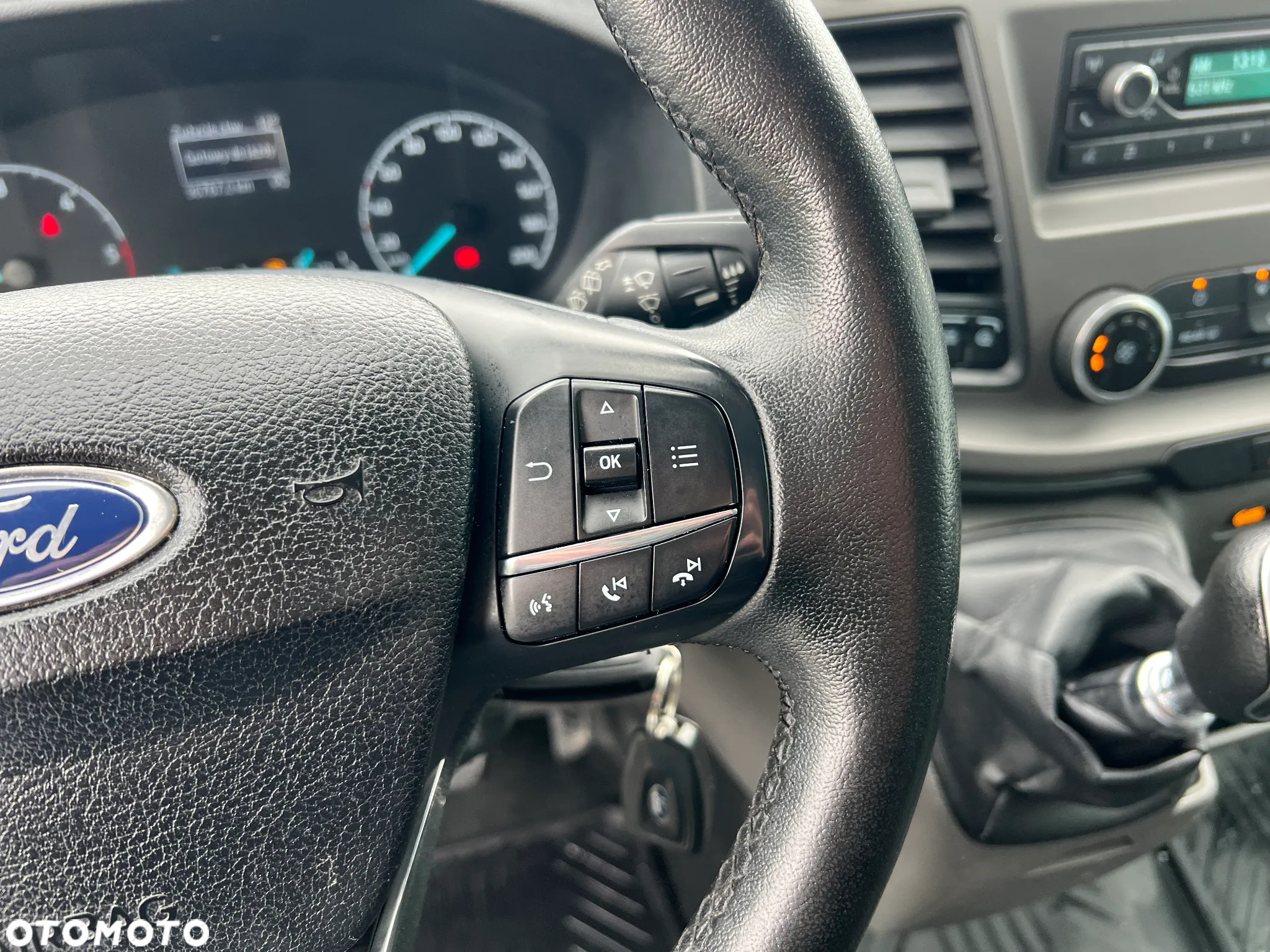 Ford Transit - 27
