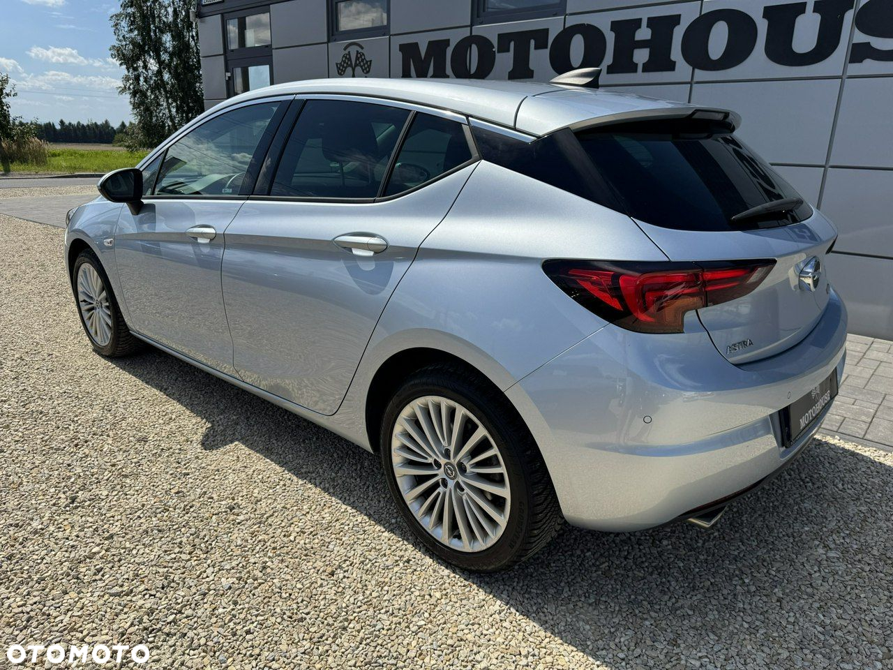 Opel Astra - 8