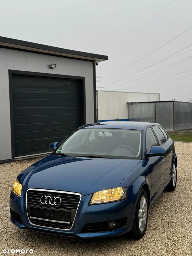 Audi A3 Sportback 1.6 Ambition - 2