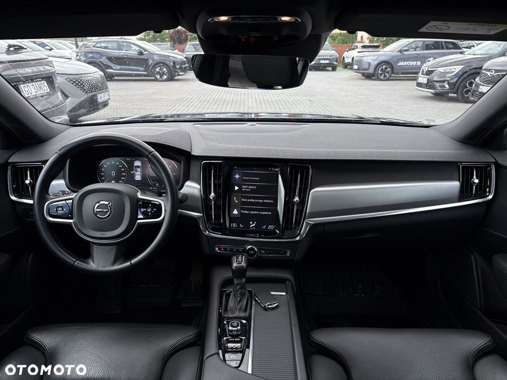 Volvo S90 - 18