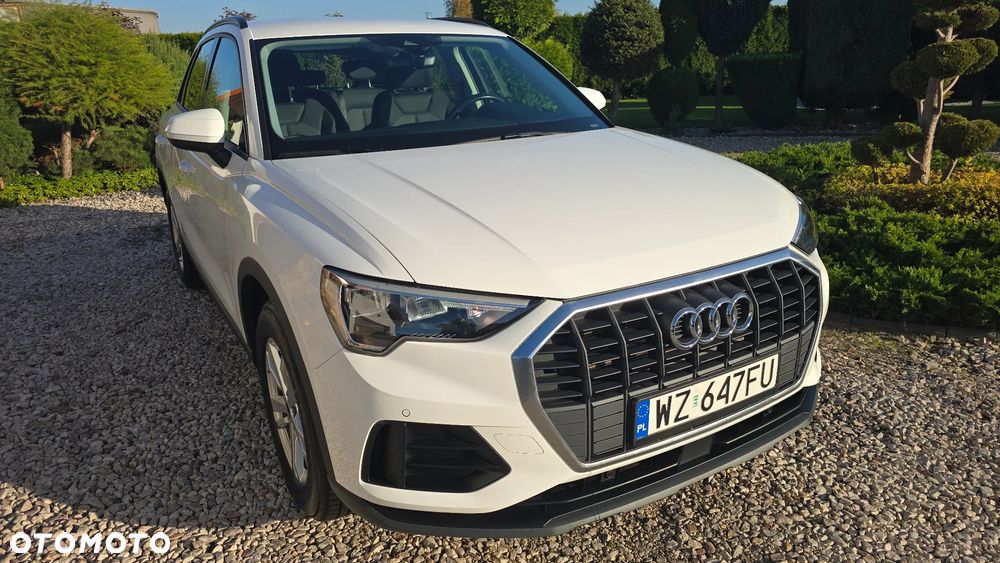 Audi Q3 - 18