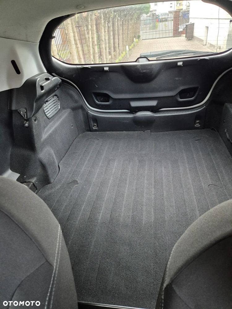 Peugeot 208 1.4 HDi Access - 14