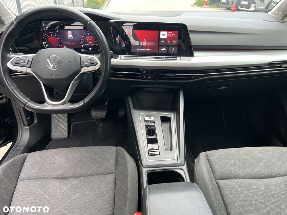 Volkswagen Golf Variant 1.5 eTSI EVO Life DSG - 25