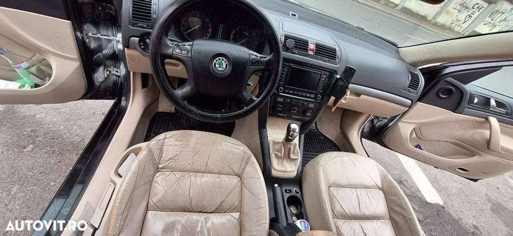 Skoda Octavia Combi 2.0 TDI Elegance - 8