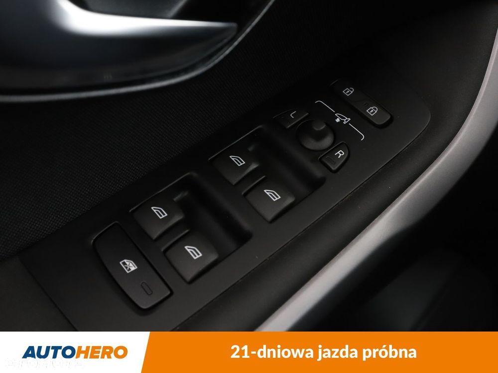 Volvo V40 - 31