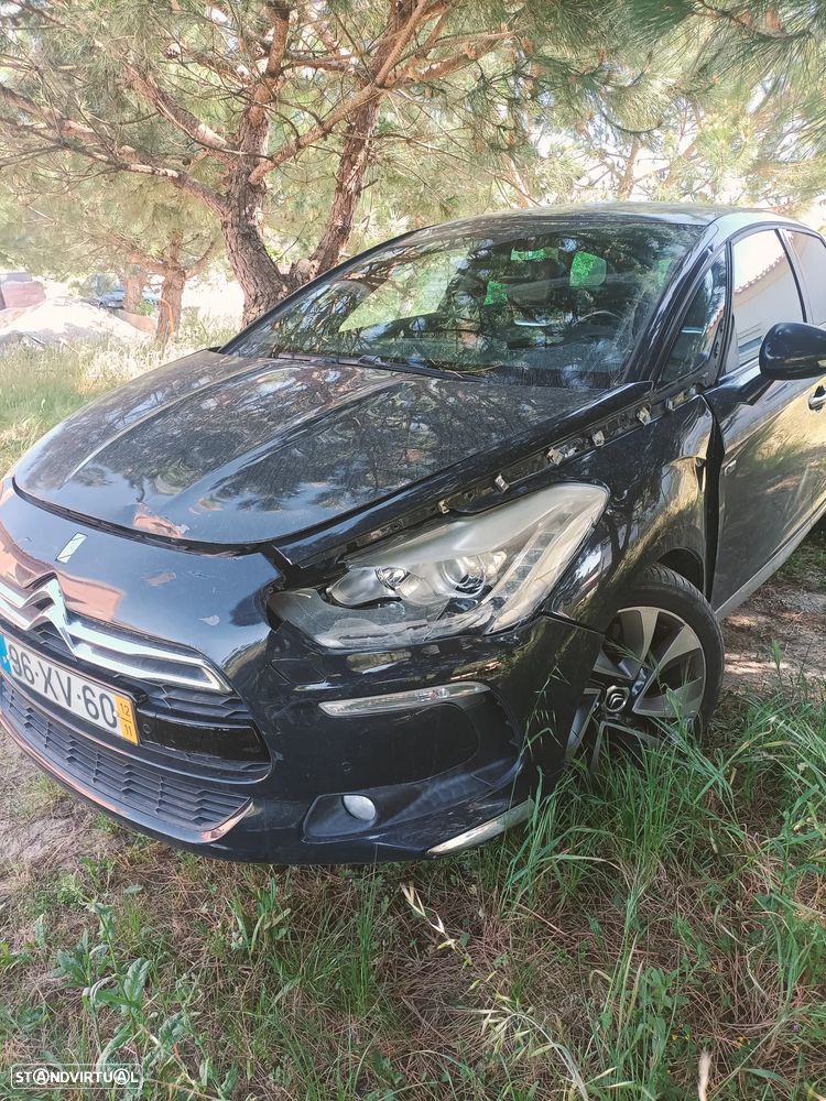 Citroën DS5 2.0 HDi Hybrid4 So Chic CMP6 - 1