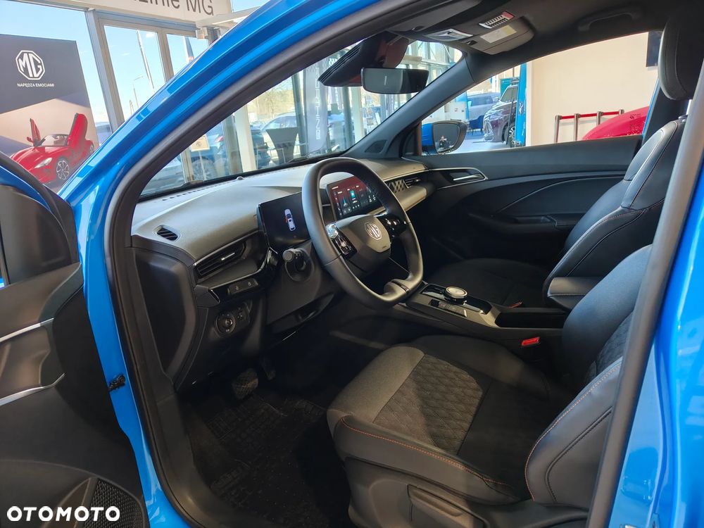 MG MG3 1.5 HEV+ Exclusive - 10