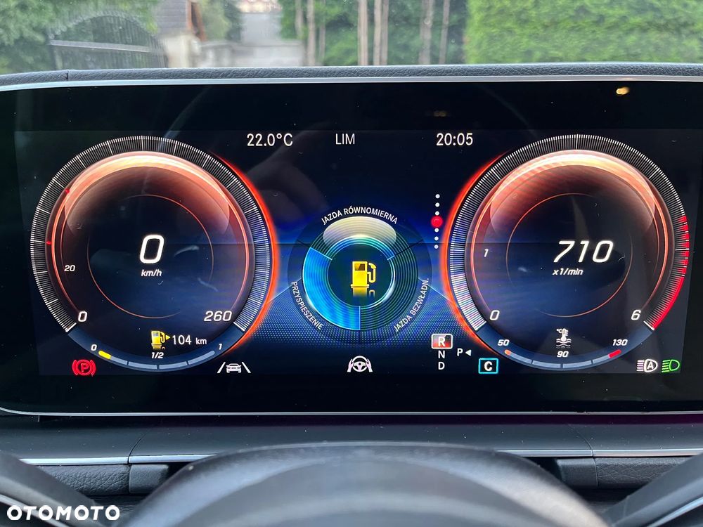 Mercedes-Benz GLS - 21