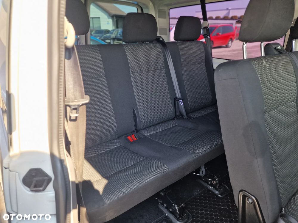 Volkswagen Caravelle 2.0 TDI L2 Highline 4Motion DSG - 20