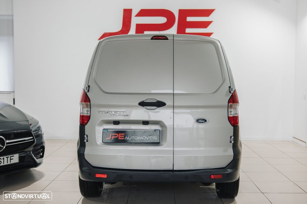 Ford Transit Courier - 7