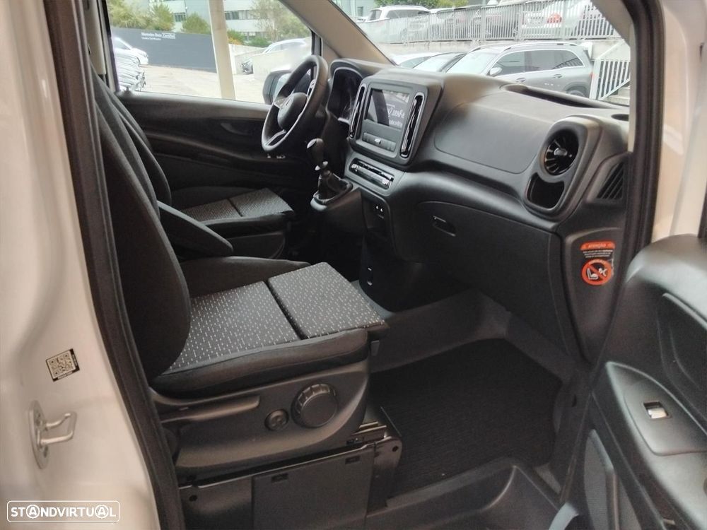 Mercedes-Benz Vito Furgão Longo 114CDI/34 - 14