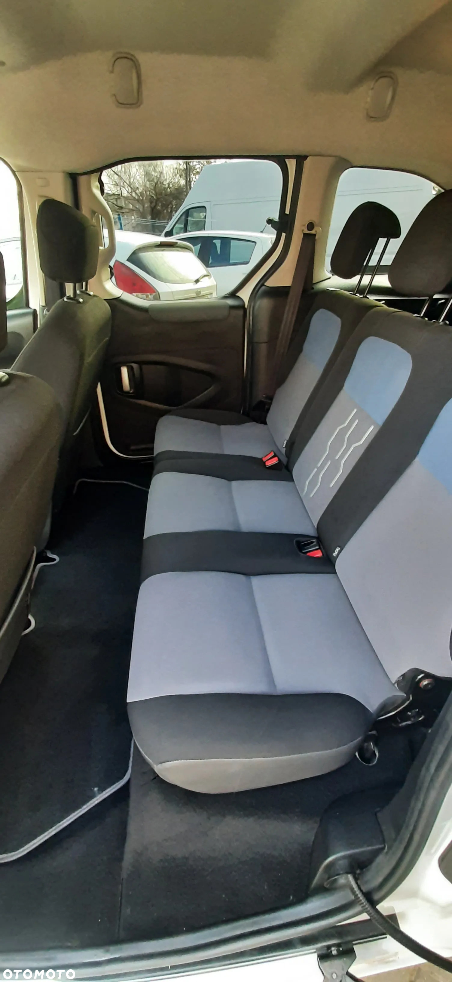 Peugeot Partner 1.6 HDi Active - 12