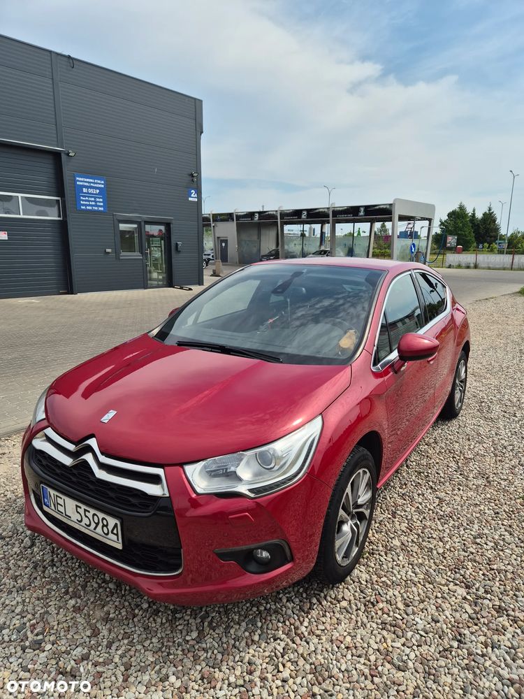 Citroën DS4 1.6 THP SoChic - 2