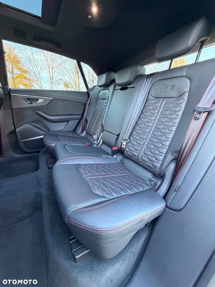 Audi RS Q8 TFSI Quattro Tiptronic - 32