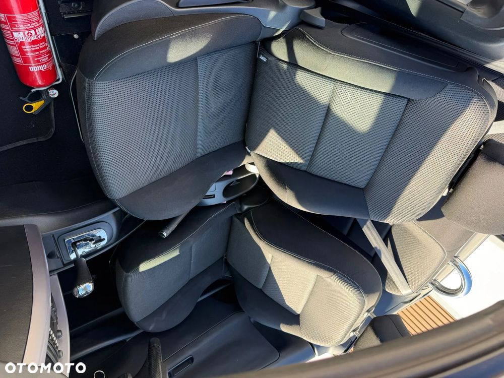 Peugeot 207 120 Automatik Sport - 12